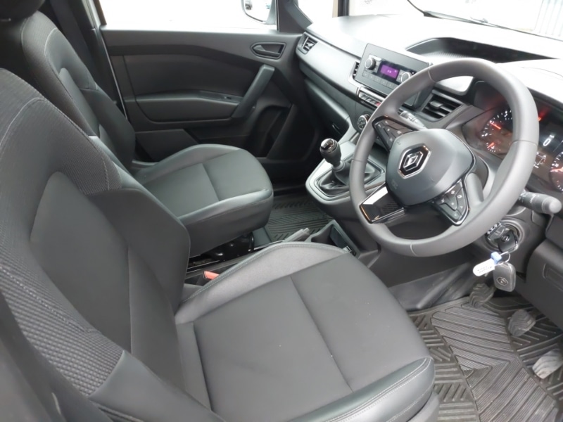 Used Renault Kangoo 2024 for sale - 77907886: Photo 2