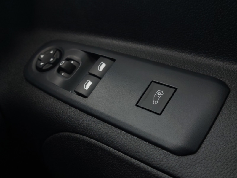 Used Citroen Berlingo 2024 for sale - 76959231: Photo 17