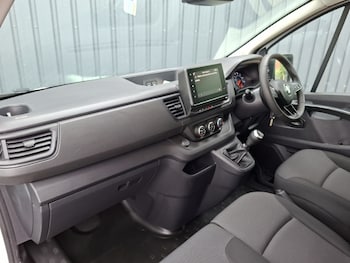 Used Renault Trafic 2024 for sale - 79311048: Photo