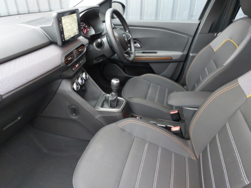 Used Dacia Sandero Stepway 2022 for sale - 77664341: Photo 5