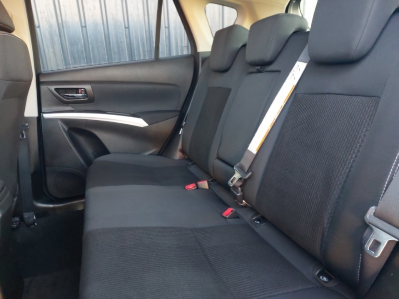 Used Suzuki SX4 S-Cross 2018 for sale - 77108181: Photo 6