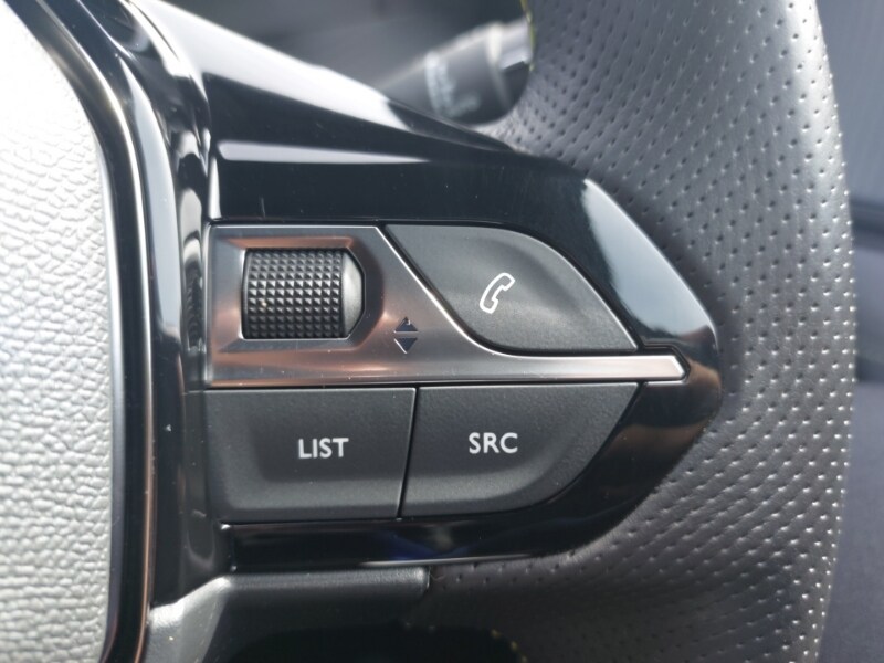 Used Peugeot 2008 2022 for sale - 78151547: Photo 12