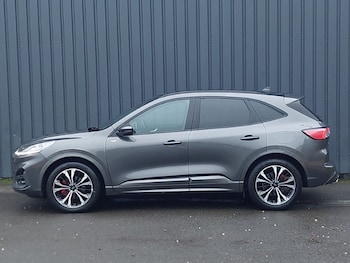 Used Ford Kuga 2023 for sale - 77035067: Photo