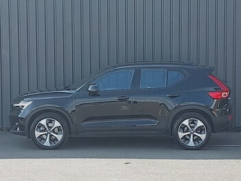 Used Volvo XC40 2024 for sale - 76741623: Photo
