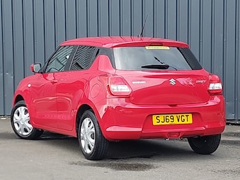 Used Suzuki Swift 2019 for sale - 75837459: Photo