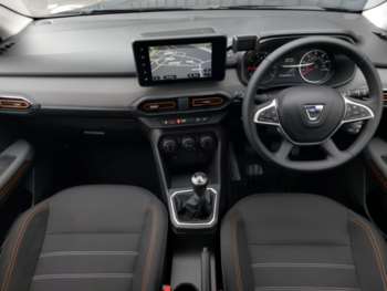 Used Dacia Sandero Stepway 2022 for sale - 74913935: Photo