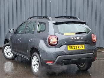 Used Dacia Duster 2023 for sale - 79356763: Photo