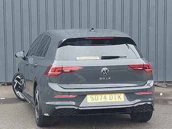 Used Volkswagen Golf 2024 for sale - 78054552: Photo