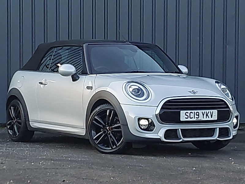 Used MINI Cooper 2019 for sale - 76699780: Photo 1