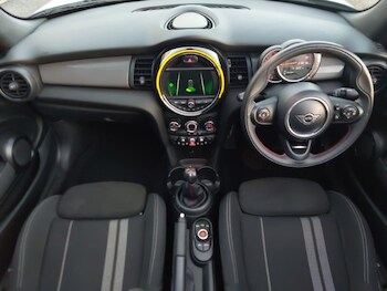 Used MINI Cooper 2019 for sale - 76699780: Photo