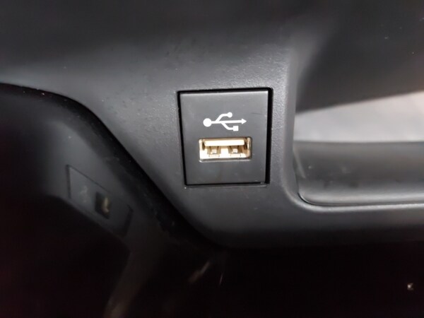 Used Toyota C-HR 2022 for sale - 76221220: Photo 15