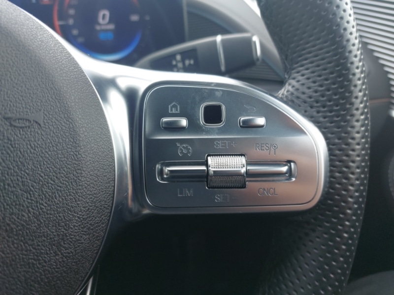 Used Mercedes-Benz EQC 2022 for sale - 77896922: Photo 13