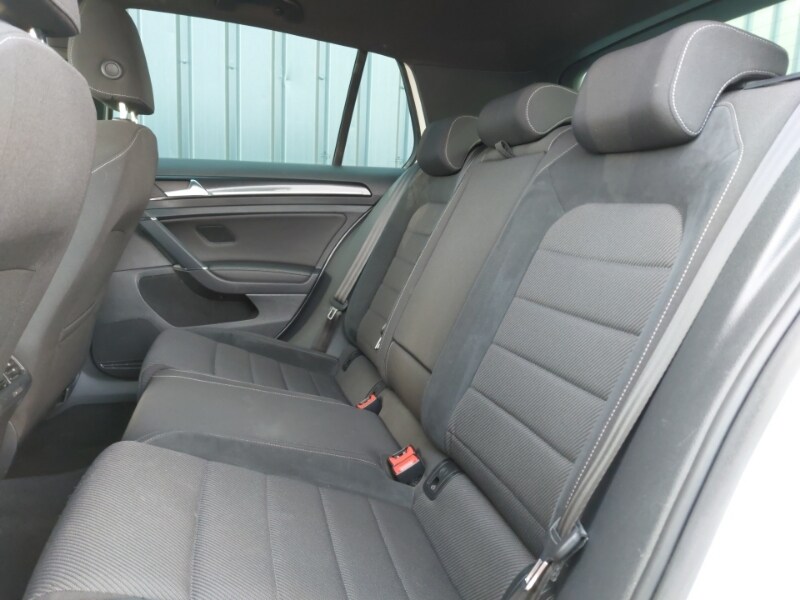 Used Volkswagen Golf 2019 for sale - 77722184: Photo 6