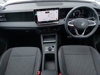 Used Volkswagen Tiguan 2024 for sale - 76134904: Photo 2