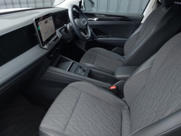 Used Volkswagen Tiguan 2024 for sale - 76134904: Photo 5