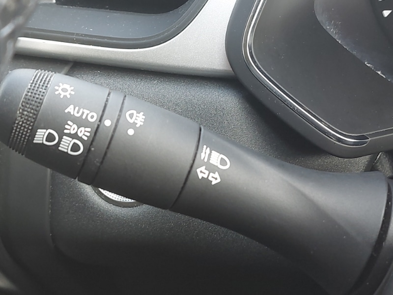 Used Renault Captur 2023 for sale - 78159242: Photo 16