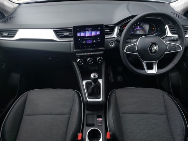 Used Renault Captur 2022 for sale - 75652472: Photo 2