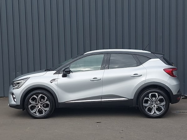 Used Renault Captur 2022 for sale - 75652472: Photo 4