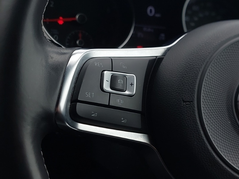 Used Volkswagen Golf 2019 for sale - 76450799: Photo 17