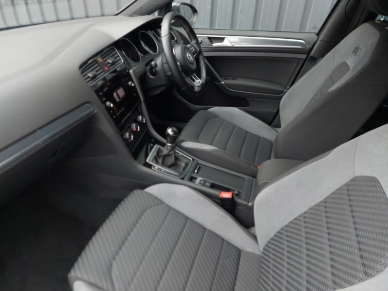 Used Volkswagen Golf 2019 for sale - 76450799: Photo 5