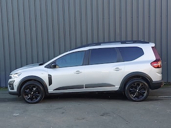 Used Dacia Jogger 2023 for sale - 76630532: Photo