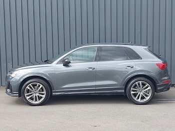 Used Audi Q3 2022 for sale - 76380422: Photo