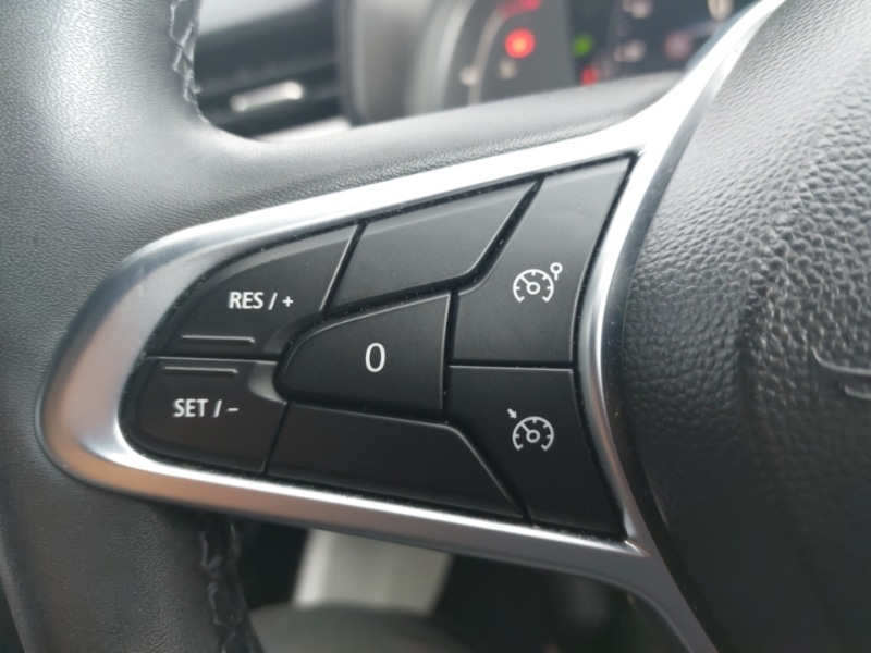 Used Renault Clio 2023 for sale - 78013640: Photo 12