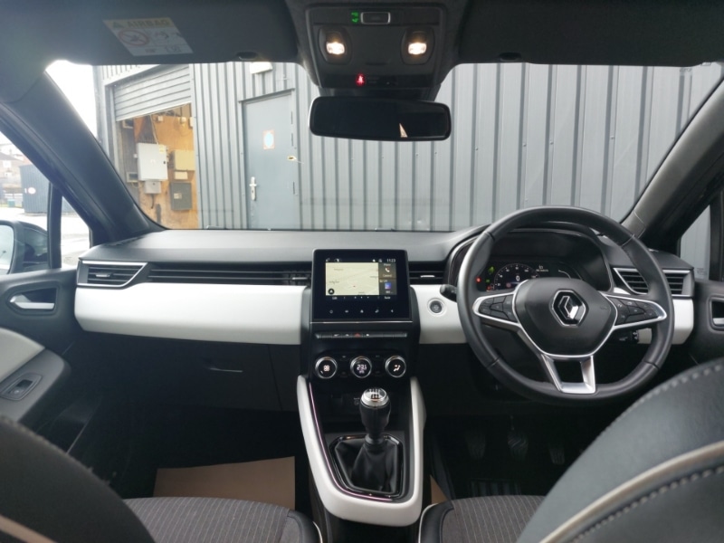 Used Renault Clio 2023 for sale - 78013640: Photo 2