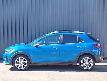 Used Kia Stonic 2022 for sale - 78368952: Photo