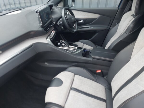 Used Peugeot 3008 2021 for sale - 75668945: Photo 5