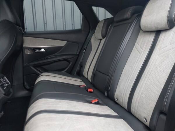 Used Peugeot 3008 2021 for sale - 75668945: Photo 6