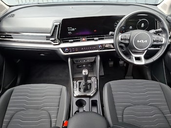 Used Kia Sportage 2023 for sale - 79332755: Photo