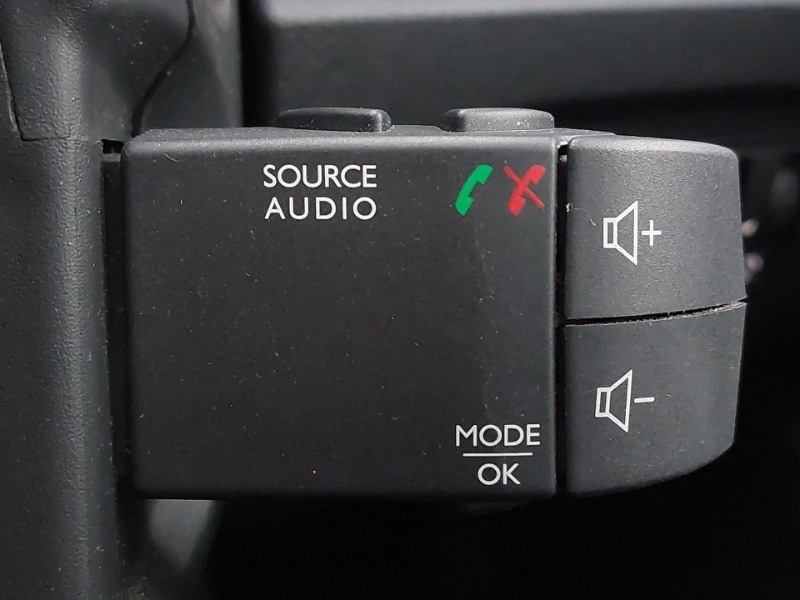 Used Renault Captur 2019 for sale - 76741634: Photo 19