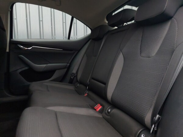 Used Skoda Octavia 2020 for sale - 76188114: Photo 6