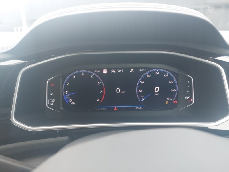 Used Volkswagen T-Roc 2022 for sale - 77816535: Photo 11