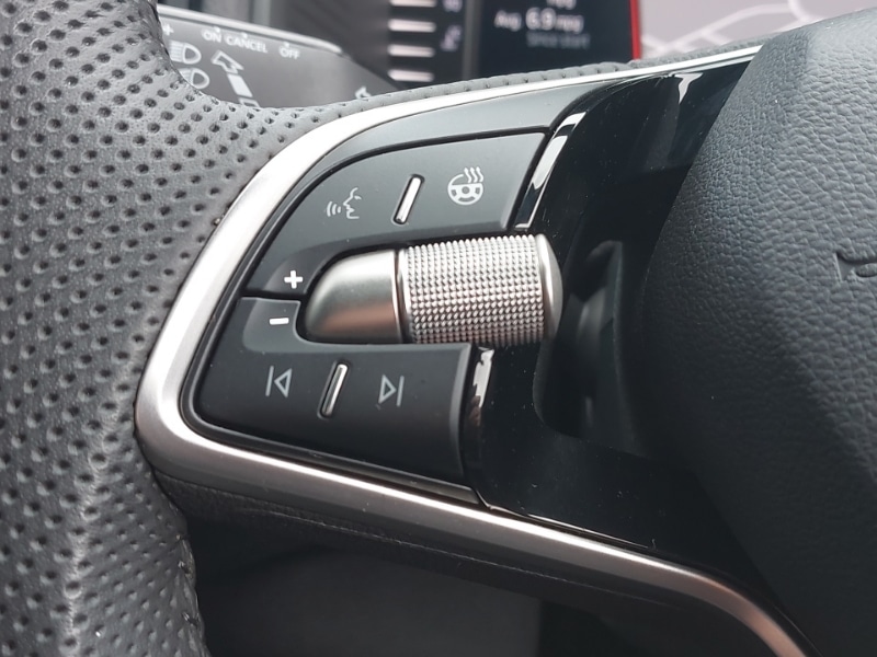 Used Skoda Karoq 2024 for sale - 77141771: Photo 17