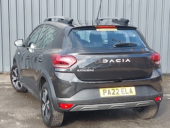 Used Dacia Sandero Stepway 2023 for sale - 78230303: Photo