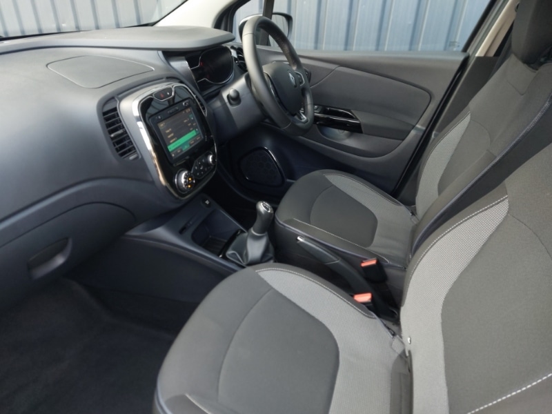 Used Renault Captur 2016 for sale - 77424314: Photo 5