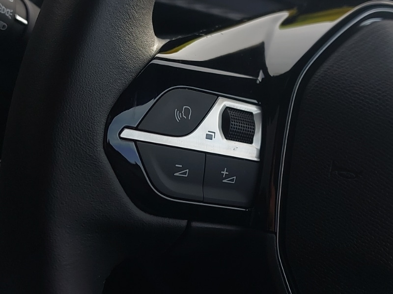 Used Peugeot 2008 2024 for sale - 77126186: Photo 18