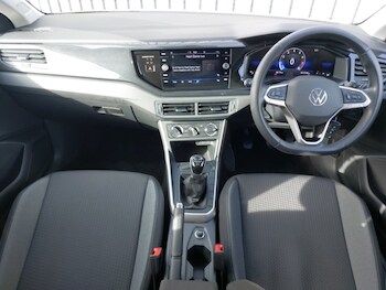 Used Volkswagen Polo 2024 for sale - 78013682: Photo