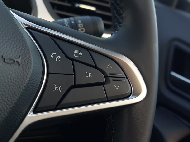 Used Renault Captur 2024 for sale - 76924940: Photo 18