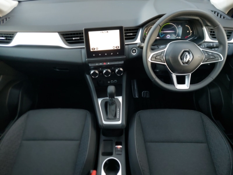 Used Renault Captur 2024 for sale - 76924940: Photo 2