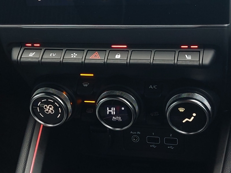 Used Renault Clio 2022 for sale - 76387790: Photo 16