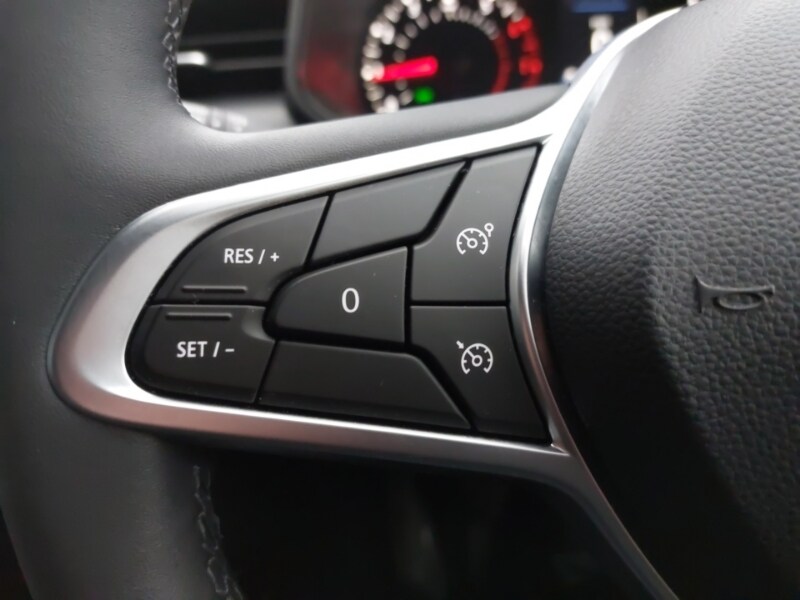 Used Renault Clio 2021 for sale - 77573280: Photo 16