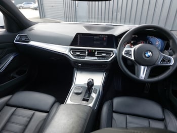 Used BMW 3 Series 2021 for sale - 78113731: Photo