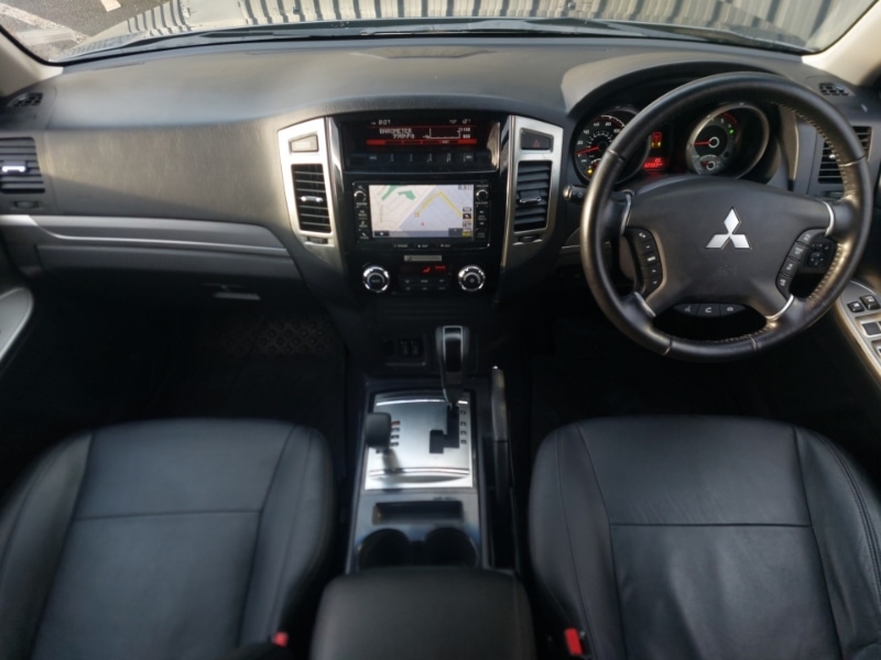 Used Mitsubishi Shogun 2017 for sale - 76556287: Photo 2