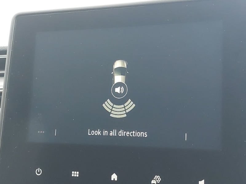 Used Renault Captur 2023 for sale - 77837885: Photo 13