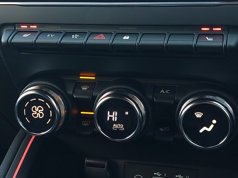 Used Renault Clio 2025 for sale - 76920232: Photo 16