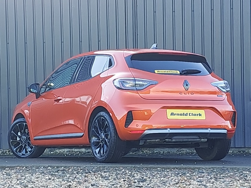 Used Renault Clio 2025 for sale - 76920232: Photo 3