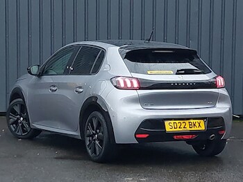 Used Peugeot 208 2022 for sale - 76493212: Photo